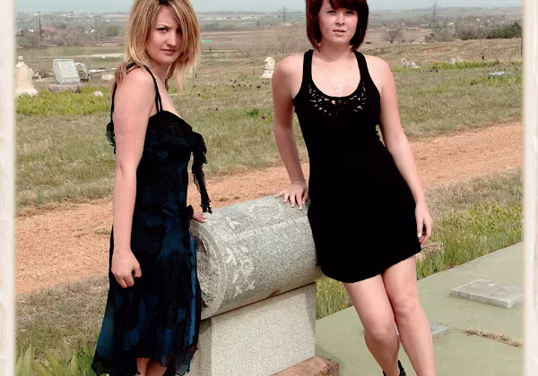 AshleyKay and AmandaSue AshleyKay and AmandaSue